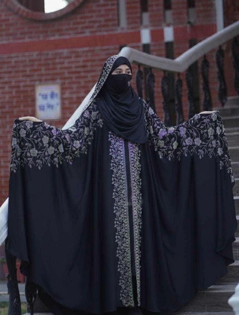 🌹 গোলাপ কাপ্তান বোরকা সেট